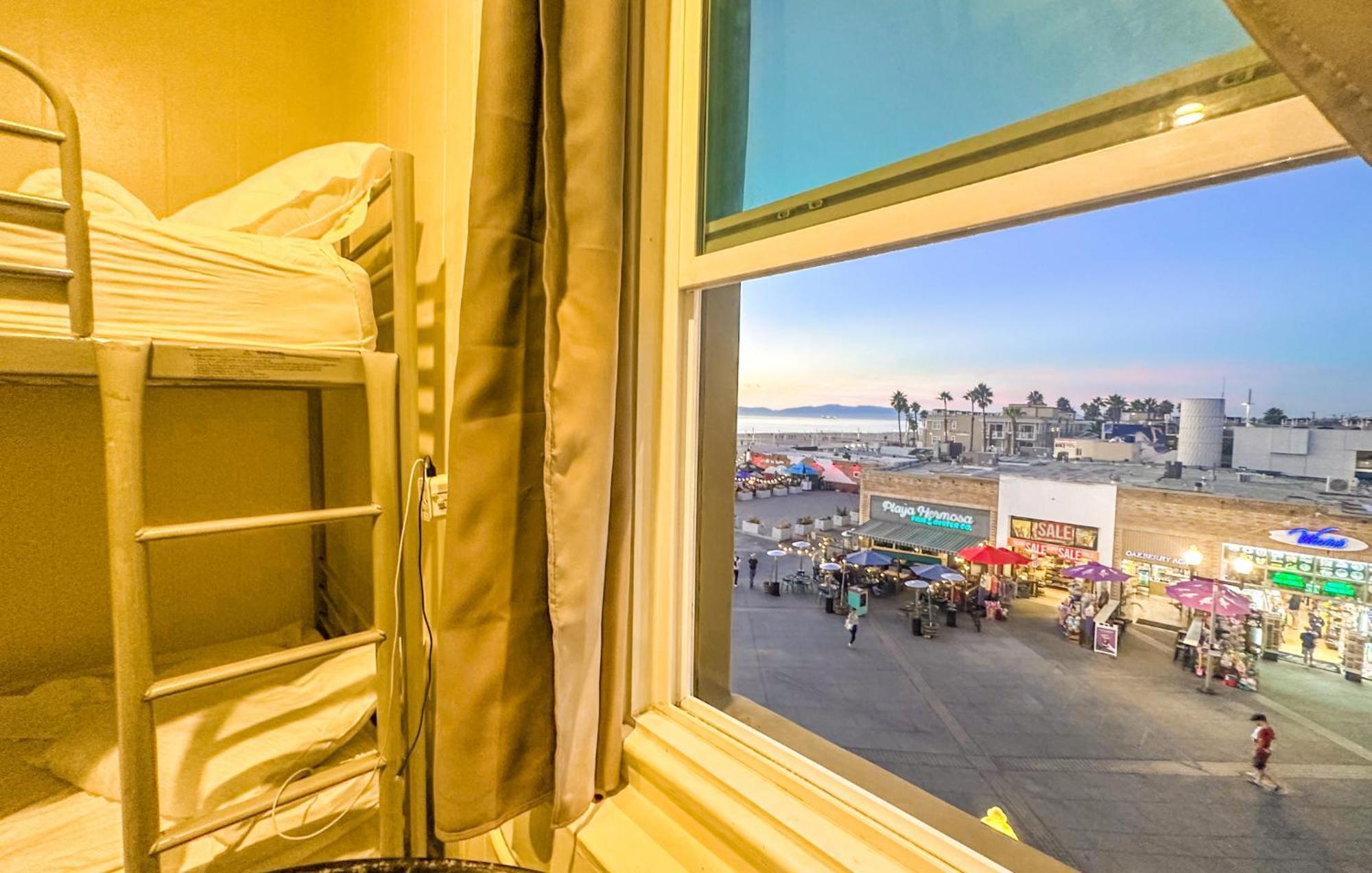 Ith Hermosa Beach Surf Hostel Lax Εξωτερικό φωτογραφία
